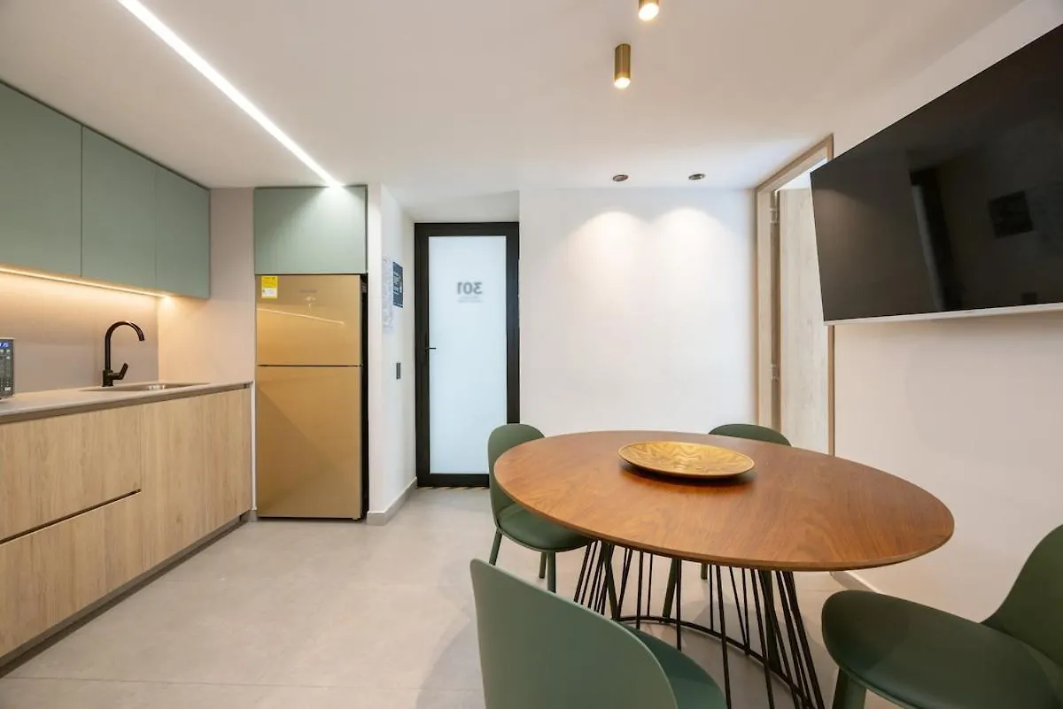 L301 4Br Lleras Park Apt Rooftop Jacuzzi Air Conditioning Medellin 0*,