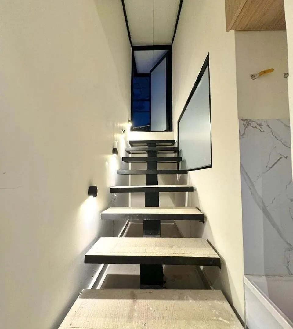 Apartment L301 4Br Lleras Park Apt Rooftop Jacuzzi Air Conditioning Medellin